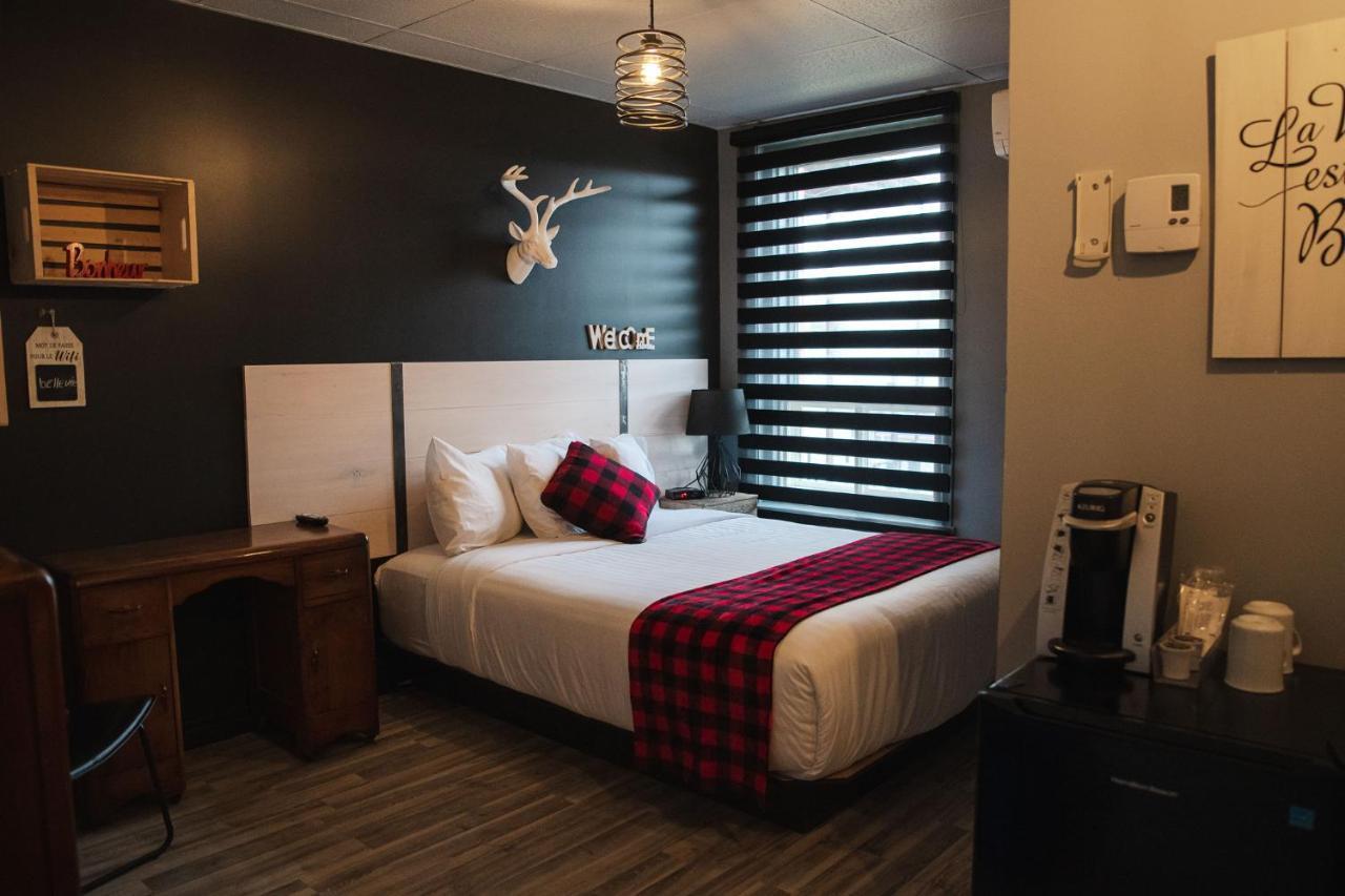 Auberge Beausejour Amqui Εξωτερικό φωτογραφία